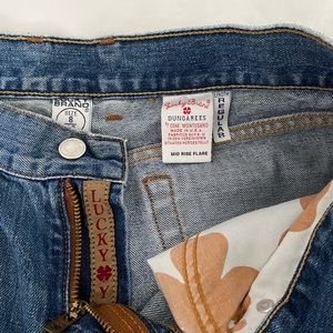 LUCKY BRAND JEANS